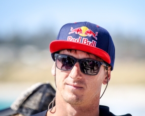 Aaron Hadlow